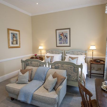 Hacklewood Hill Country House Port Elizabeth Exteriör bild