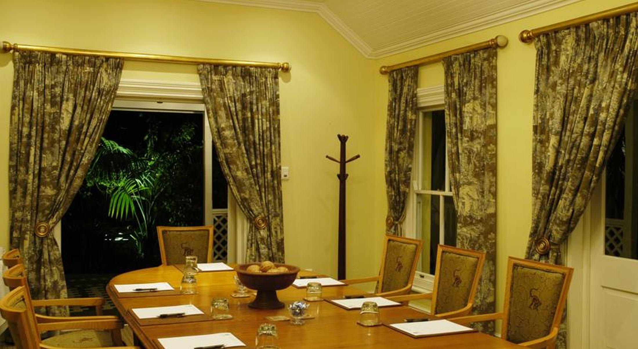 Hacklewood Hill Country House Port Elizabeth Exteriör bild