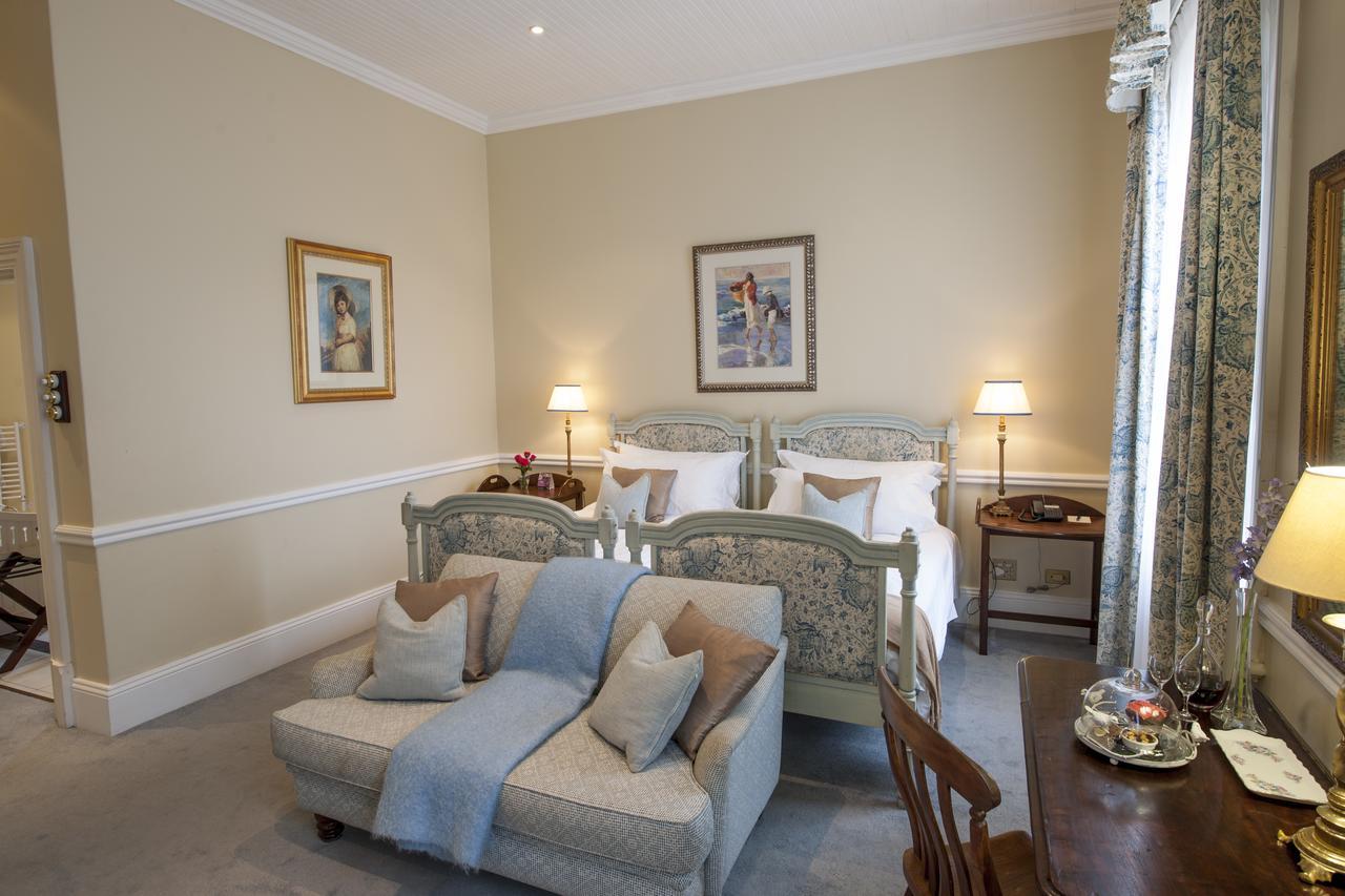 Hacklewood Hill Country House Port Elizabeth Exteriör bild